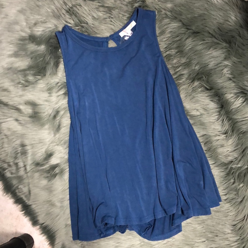Blue tank very comfortable